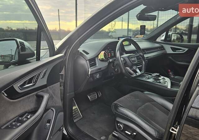 Черный Ауди SQ7, объемом двигателя 3.96 л и пробегом 343 тыс. км за 32999 $, фото 44 на Automoto.ua