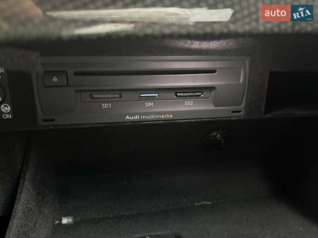 Черный Ауди SQ7, объемом двигателя 3.96 л и пробегом 157 тыс. км за 49900 $, фото 83 на Automoto.ua