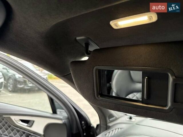 Черный Ауди SQ7, объемом двигателя 3.96 л и пробегом 157 тыс. км за 49900 $, фото 79 на Automoto.ua