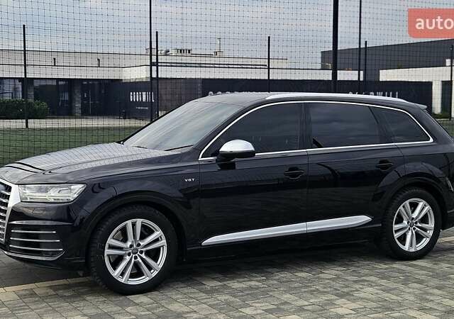 Черный Ауди SQ7, объемом двигателя 3.96 л и пробегом 343 тыс. км за 32999 $, фото 29 на Automoto.ua