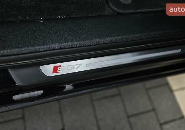 Черный Ауди SQ7, объемом двигателя 3.96 л и пробегом 343 тыс. км за 32999 $, фото 68 на Automoto.ua
