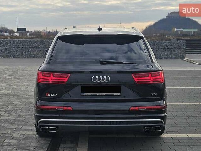 Черный Ауди SQ7, объемом двигателя 3.96 л и пробегом 343 тыс. км за 32999 $, фото 19 на Automoto.ua