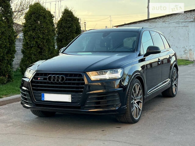 Чорний Ауді SQ7, об'ємом двигуна 3.96 л та пробігом 125 тис. км за 74700 $, фото 2 на Automoto.ua