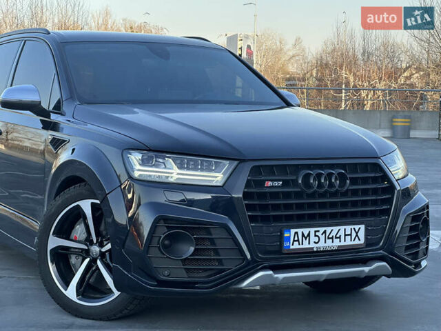 Чорний Ауді SQ7, об'ємом двигуна 4 л та пробігом 170 тис. км за 53000 $, фото 3 на Automoto.ua