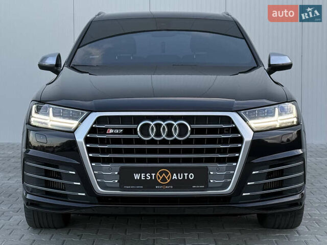 Черный Ауди SQ7, объемом двигателя 3.96 л и пробегом 343 тыс. км за 35500 $, фото 1 на Automoto.ua