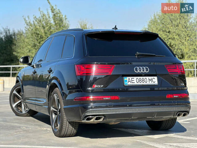Чорний Ауді SQ7, об'ємом двигуна 3.96 л та пробігом 111 тис. км за 57500 $, фото 2 на Automoto.ua
