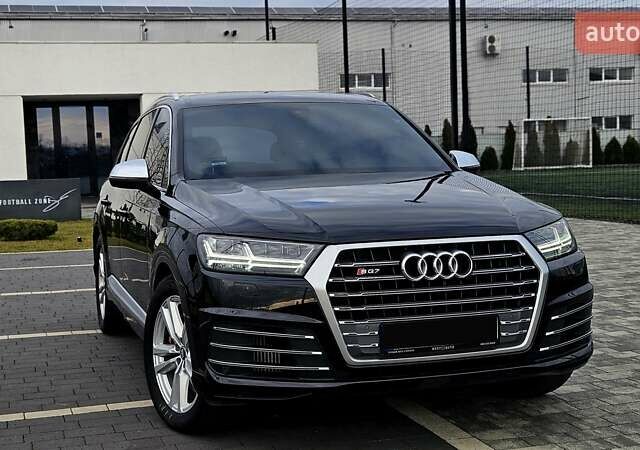 Черный Ауди SQ7, объемом двигателя 3.96 л и пробегом 343 тыс. км за 32999 $, фото 1 на Automoto.ua
