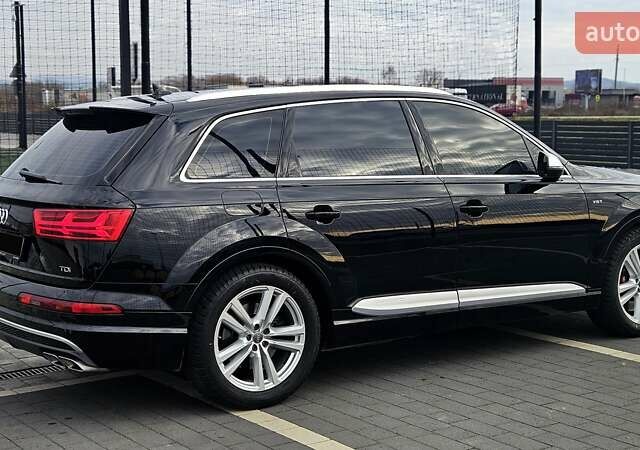 Черный Ауди SQ7, объемом двигателя 3.96 л и пробегом 343 тыс. км за 32999 $, фото 11 на Automoto.ua