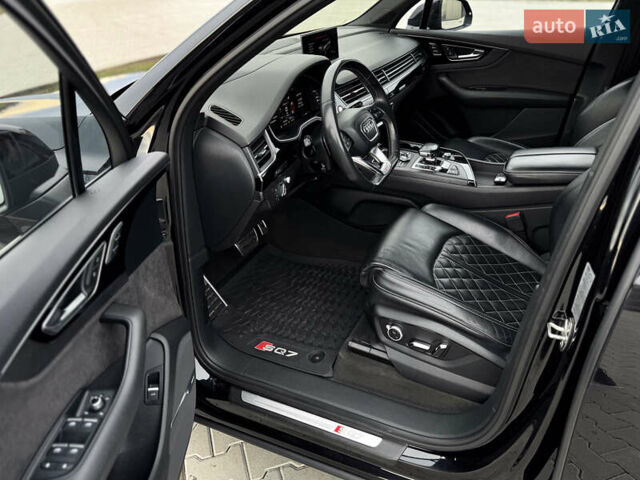 Чорний Ауді SQ7, об'ємом двигуна 3.96 л та пробігом 163 тис. км за 62000 $, фото 55 на Automoto.ua