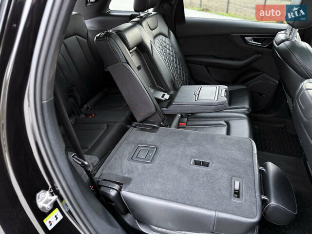 Чорний Ауді SQ7, об'ємом двигуна 3.96 л та пробігом 163 тис. км за 62000 $, фото 14 на Automoto.ua