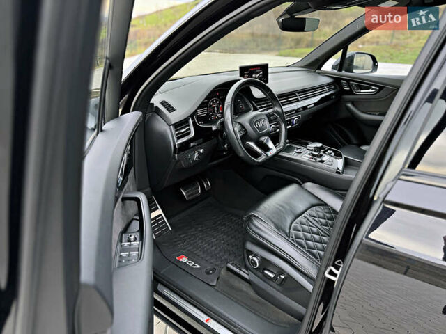 Чорний Ауді SQ7, об'ємом двигуна 3.96 л та пробігом 163 тис. км за 62000 $, фото 52 на Automoto.ua