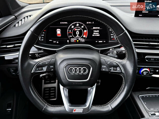 Чорний Ауді SQ7, об'ємом двигуна 3.96 л та пробігом 163 тис. км за 62000 $, фото 4 на Automoto.ua