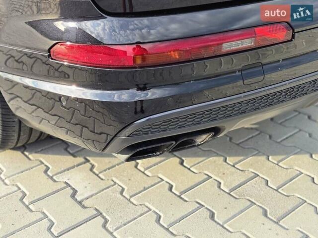 Чорний Ауді SQ7, об'ємом двигуна 3.96 л та пробігом 260 тис. км за 47000 $, фото 56 на Automoto.ua