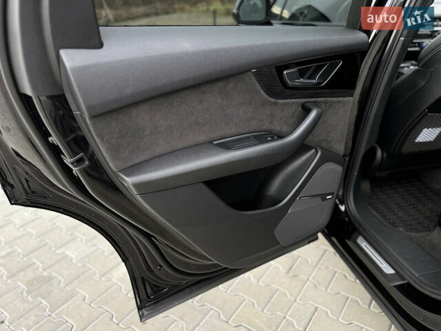 Чорний Ауді SQ7, об'ємом двигуна 3.96 л та пробігом 163 тис. км за 62000 $, фото 44 на Automoto.ua