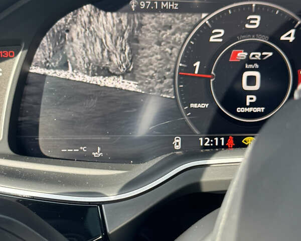 Чорний Ауді SQ7, об'ємом двигуна 3.96 л та пробігом 163 тис. км за 62000 $, фото 88 на Automoto.ua