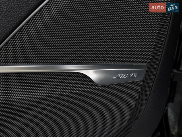 Чорний Ауді SQ7, об'ємом двигуна 3.96 л та пробігом 163 тис. км за 62000 $, фото 40 на Automoto.ua