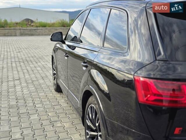 Черный Ауди SQ7, объемом двигателя 3.96 л и пробегом 260 тыс. км за 45000 $, фото 6 на Automoto.ua