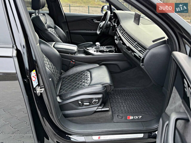 Чорний Ауді SQ7, об'ємом двигуна 3.96 л та пробігом 163 тис. км за 62000 $, фото 30 на Automoto.ua