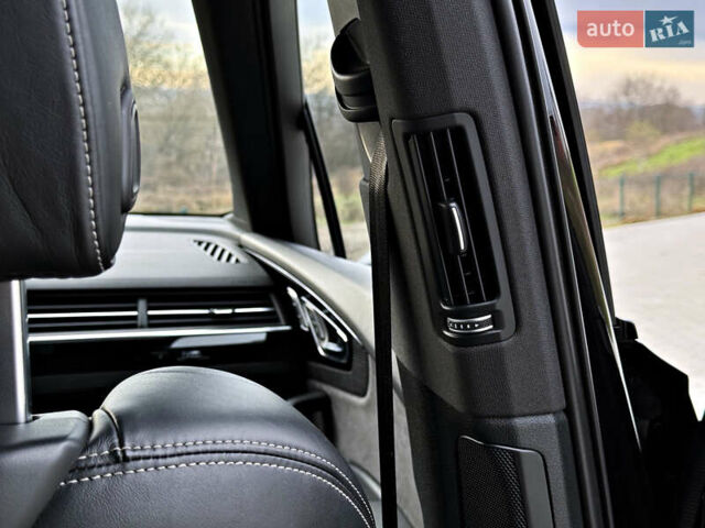 Чорний Ауді SQ7, об'ємом двигуна 3.96 л та пробігом 163 тис. км за 62000 $, фото 19 на Automoto.ua