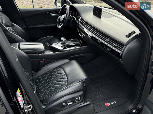 Чорний Ауді SQ7, об'ємом двигуна 3.96 л та пробігом 163 тис. км за 62000 $, фото 32 на Automoto.ua