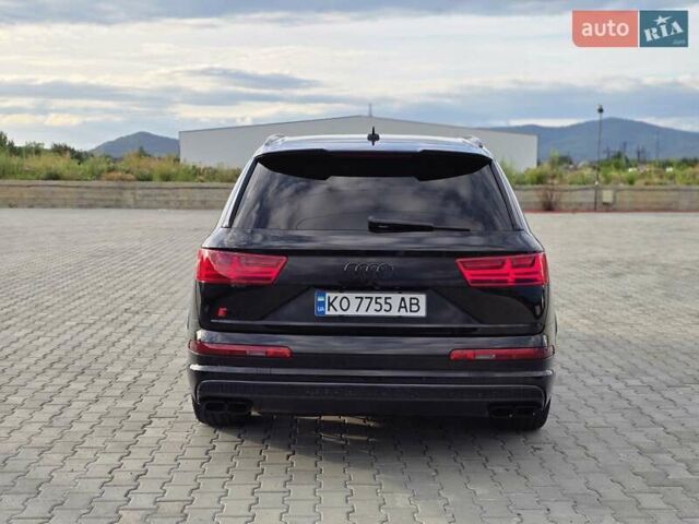 Чорний Ауді SQ7, об'ємом двигуна 3.96 л та пробігом 260 тис. км за 47000 $, фото 1 на Automoto.ua
