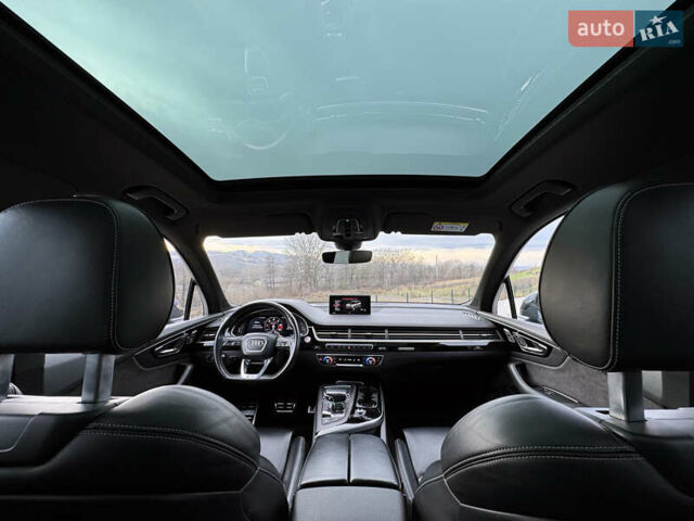 Чорний Ауді SQ7, об'ємом двигуна 3.96 л та пробігом 163 тис. км за 62000 $, фото 51 на Automoto.ua