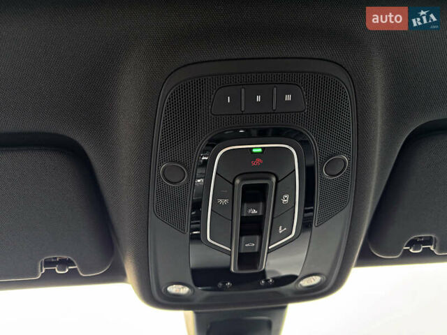 Чорний Ауді SQ7, об'ємом двигуна 3.96 л та пробігом 163 тис. км за 62000 $, фото 33 на Automoto.ua