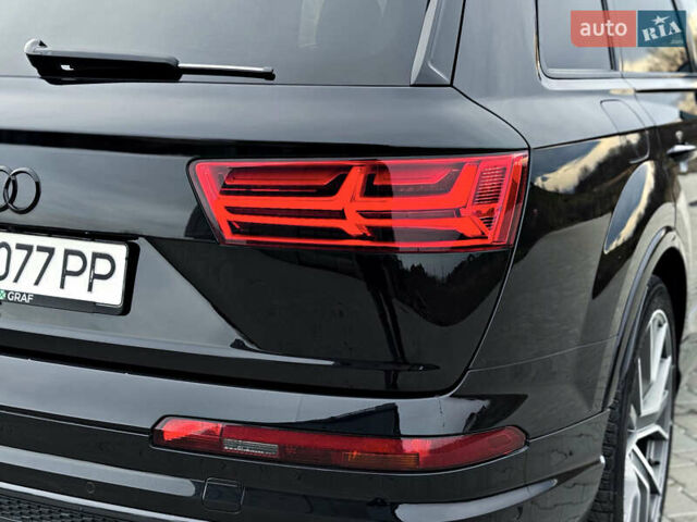 Чорний Ауді SQ7, об'ємом двигуна 3.96 л та пробігом 163 тис. км за 62000 $, фото 66 на Automoto.ua