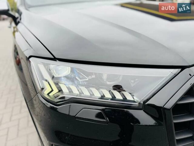 Черный Ауди SQ7, объемом двигателя 3.96 л и пробегом 185 тыс. км за 74950 $, фото 58 на Automoto.ua