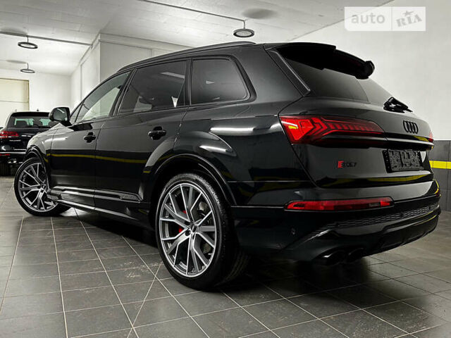 Чорний Ауді SQ7, об'ємом двигуна 4 л та пробігом 67 тис. км за 89999 $, фото 13 на Automoto.ua