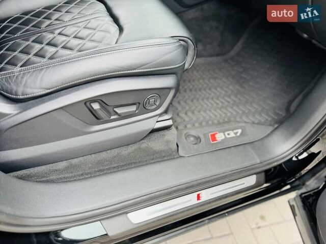 Черный Ауди SQ7, объемом двигателя 3.96 л и пробегом 185 тыс. км за 74950 $, фото 67 на Automoto.ua