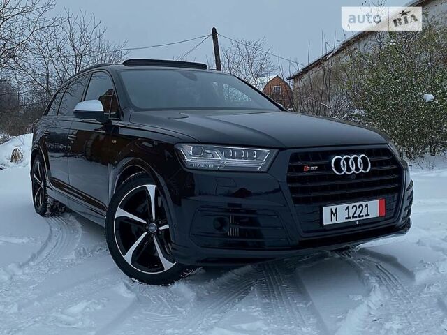 Чорний Ауді SQ7, об'ємом двигуна 4 л та пробігом 94 тис. км за 69999 $, фото 15 на Automoto.ua