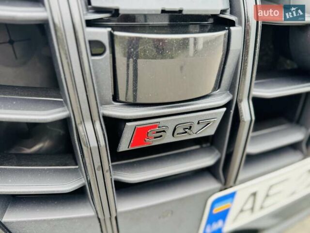 Черный Ауди SQ7, объемом двигателя 3.96 л и пробегом 185 тыс. км за 74950 $, фото 57 на Automoto.ua