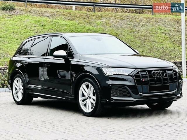 Черный Ауди SQ7, объемом двигателя 3.96 л и пробегом 185 тыс. км за 74950 $, фото 6 на Automoto.ua