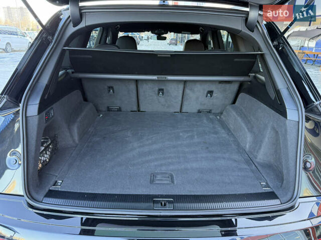 Чорний Ауді SQ7, об'ємом двигуна 3.96 л та пробігом 192 тис. км за 58500 $, фото 21 на Automoto.ua