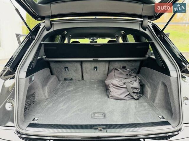 Черный Ауди SQ7, объемом двигателя 3.96 л и пробегом 185 тыс. км за 74950 $, фото 99 на Automoto.ua