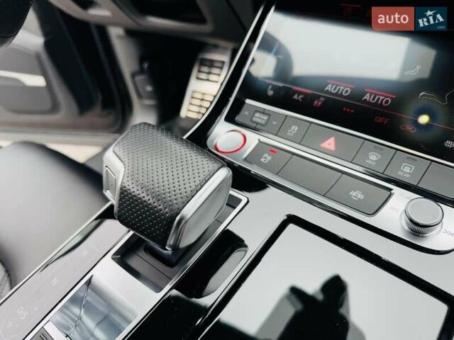 Черный Ауди SQ7, объемом двигателя 3.96 л и пробегом 185 тыс. км за 74950 $, фото 72 на Automoto.ua