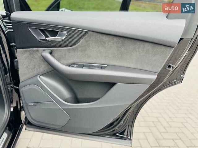 Черный Ауди SQ7, объемом двигателя 3.96 л и пробегом 185 тыс. км за 74950 $, фото 90 на Automoto.ua