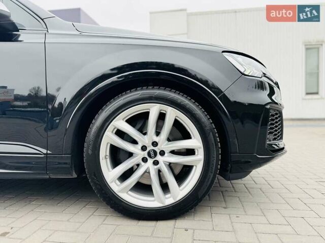 Черный Ауди SQ7, объемом двигателя 3.96 л и пробегом 185 тыс. км за 74950 $, фото 62 на Automoto.ua