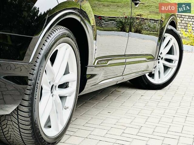 Черный Ауди SQ7, объемом двигателя 3.96 л и пробегом 185 тыс. км за 74950 $, фото 38 на Automoto.ua