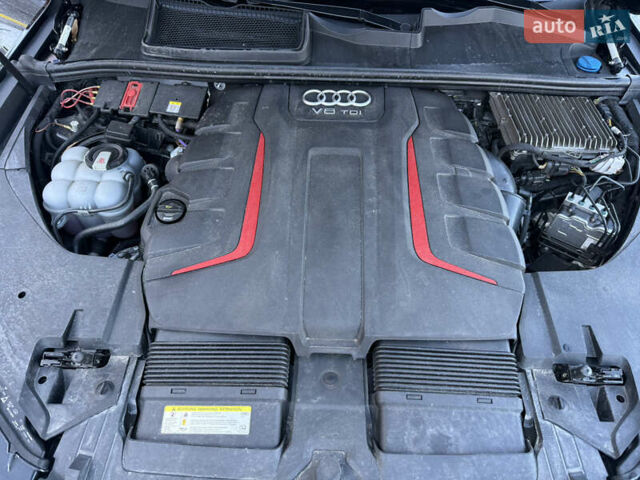 Чорний Ауді SQ7, об'ємом двигуна 3.96 л та пробігом 192 тис. км за 58500 $, фото 25 на Automoto.ua