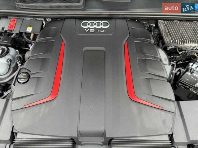 Черный Ауди SQ7, объемом двигателя 3.96 л и пробегом 185 тыс. км за 74950 $, фото 102 на Automoto.ua