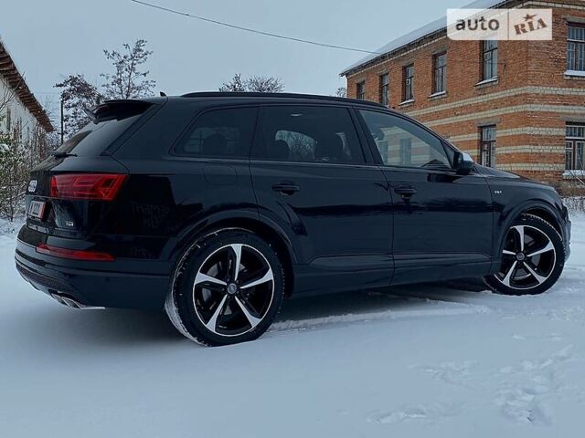 Чорний Ауді SQ7, об'ємом двигуна 4 л та пробігом 94 тис. км за 69999 $, фото 7 на Automoto.ua