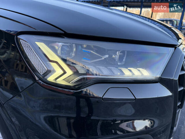 Чорний Ауді SQ7, об'ємом двигуна 3.96 л та пробігом 192 тис. км за 58500 $, фото 11 на Automoto.ua