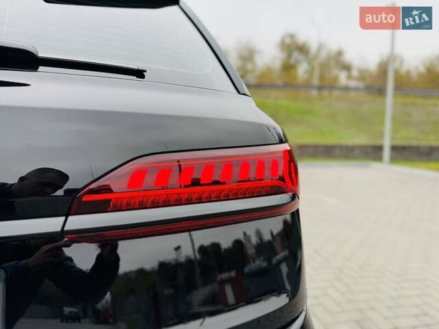 Черный Ауди SQ7, объемом двигателя 3.96 л и пробегом 185 тыс. км за 74950 $, фото 52 на Automoto.ua