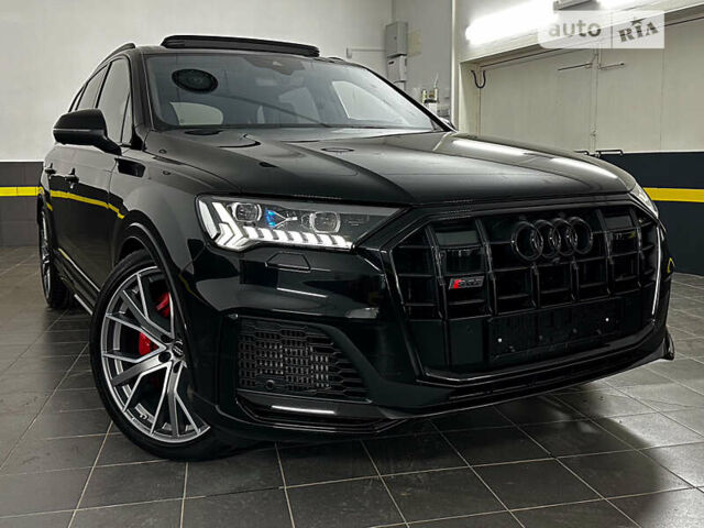 Чорний Ауді SQ7, об'ємом двигуна 4 л та пробігом 67 тис. км за 89999 $, фото 17 на Automoto.ua