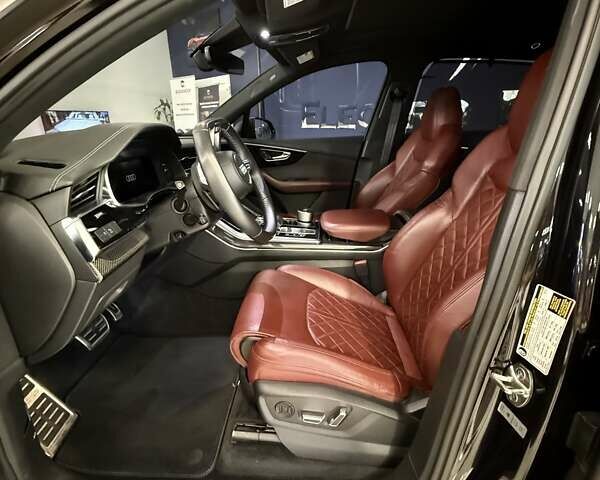 Чорний Ауді SQ7, об'ємом двигуна 4 л та пробігом 42 тис. км за 63999 $, фото 50 на Automoto.ua