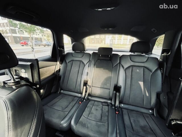 Чорний Ауді SQ7, об'ємом двигуна 4 л та пробігом 128 тис. км за 72000 $, фото 8 на Automoto.ua