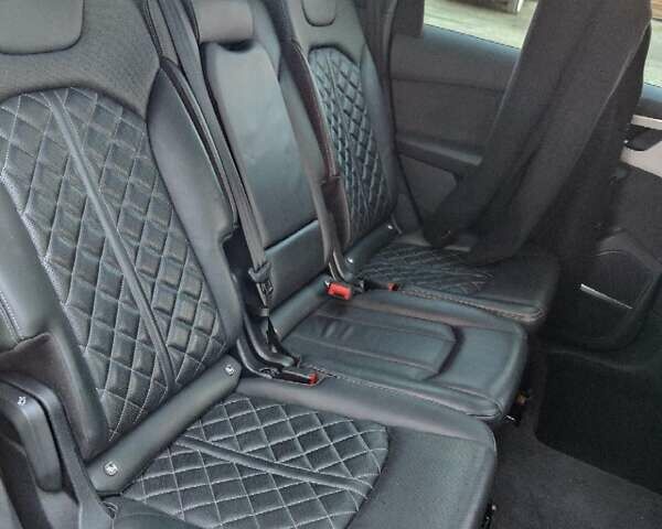 Черный Ауди SQ7, объемом двигателя 3.96 л и пробегом 112 тыс. км за 68992 $, фото 5 на Automoto.ua