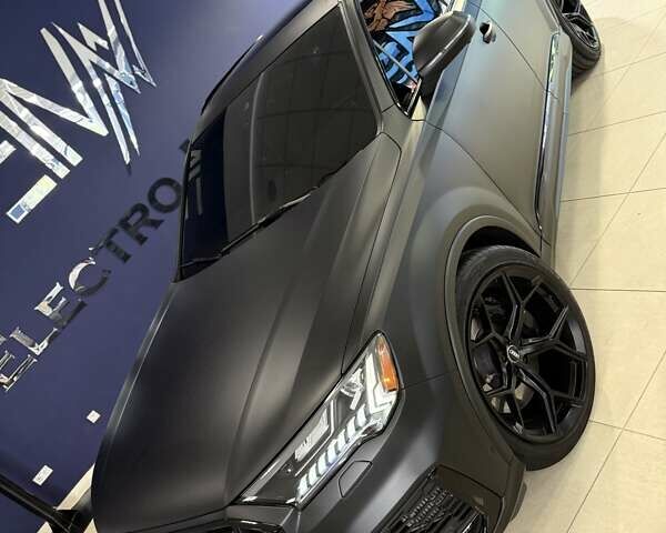 Чорний Ауді SQ7, об'ємом двигуна 4 л та пробігом 42 тис. км за 63999 $, фото 18 на Automoto.ua